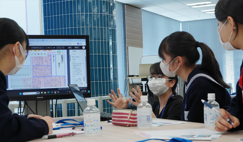 十文字高等学校の女子生徒が来社 社員交流＆新聞制作ワークショップを実施
